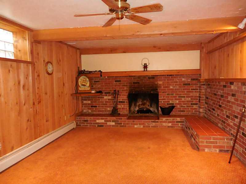 217 Kelley Road Industry, PA 15052 - Photo 14 of 25 Great Room.