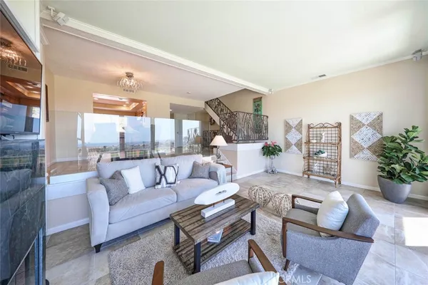 $8,250 | 14 Swift Court, Unit 204, Newport Beach, CA 92663