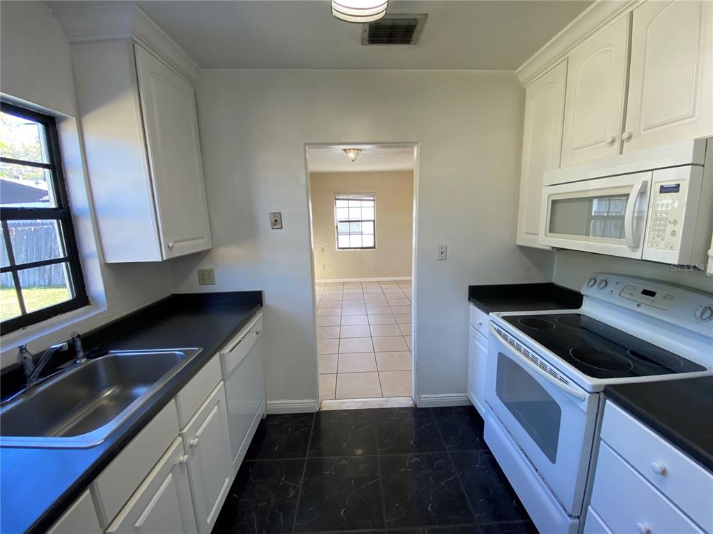 419 Westminster Street Orlando, FL 32803 - Photo 11 of 20