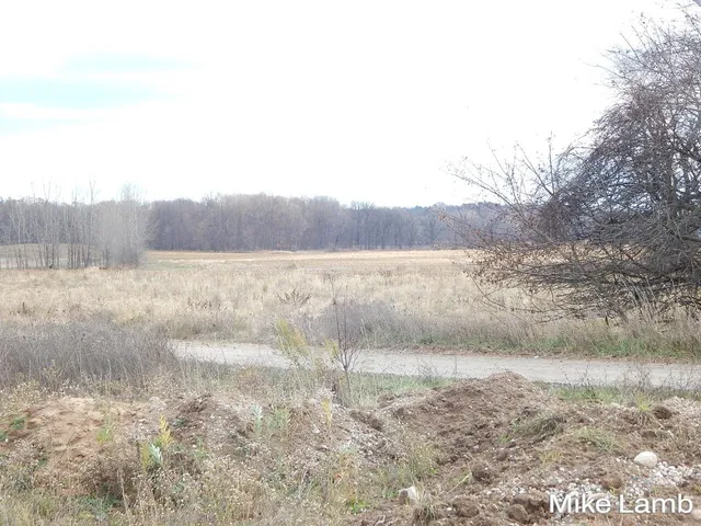 $225,000 | 9340-2a Sparta Avenue Northwest, Sparta, MI 49345