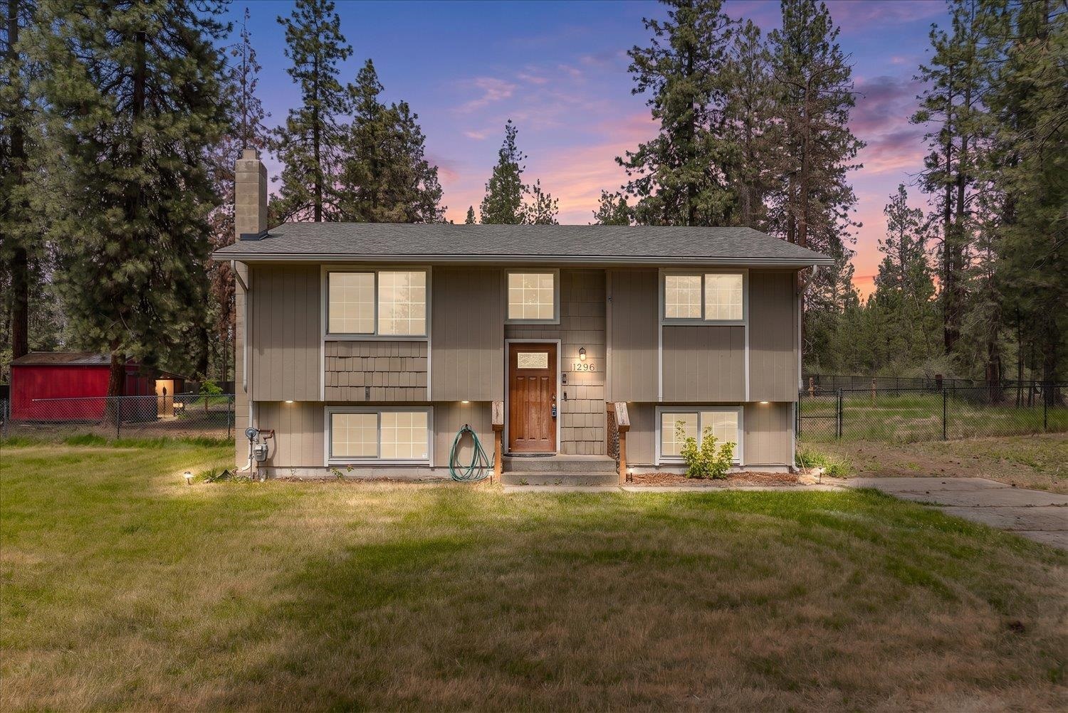 11296 West Sagewood Road Nine Mile Falls, WA 99026 - Photo 1 of 48