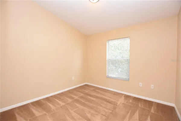 $1,960 | 2010 Hatteras Point, Lakeland, FL 33813