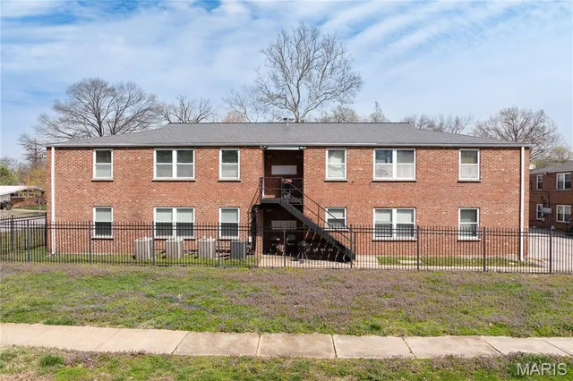 $3,200,000 | 7723-7741 Wild Plum Lane, University City, MO 63130