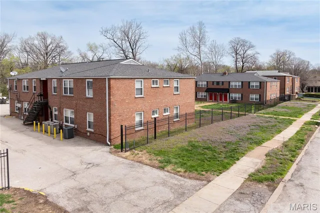 $3,200,000 | 7723-7741 Wild Plum Lane, University City, MO 63130