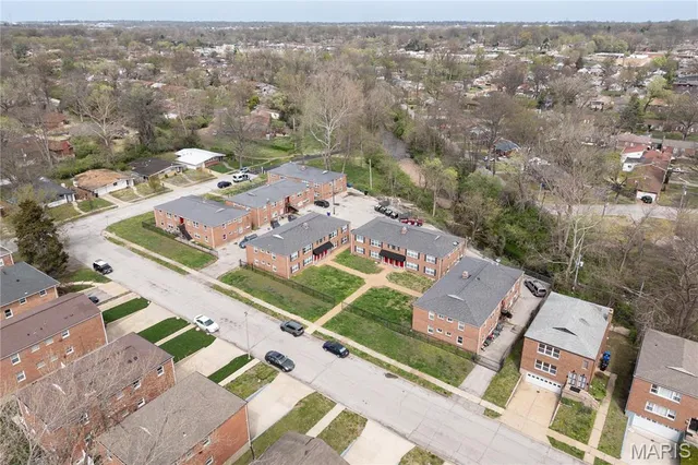 $3,200,000 | 7723-7741 Wild Plum Lane, University City, MO 63130