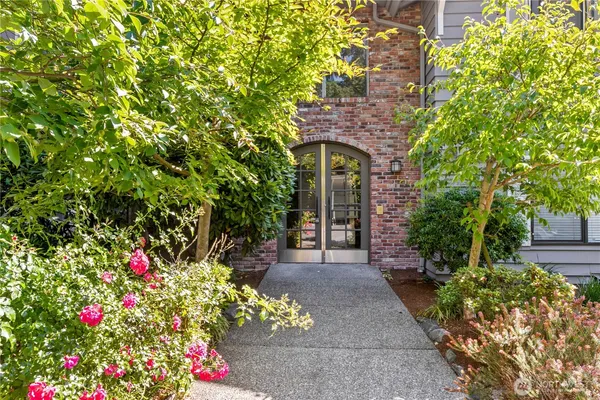 $294,450 | 8017 234th Street Southwest, Unit 325, Edmonds, WA 98026