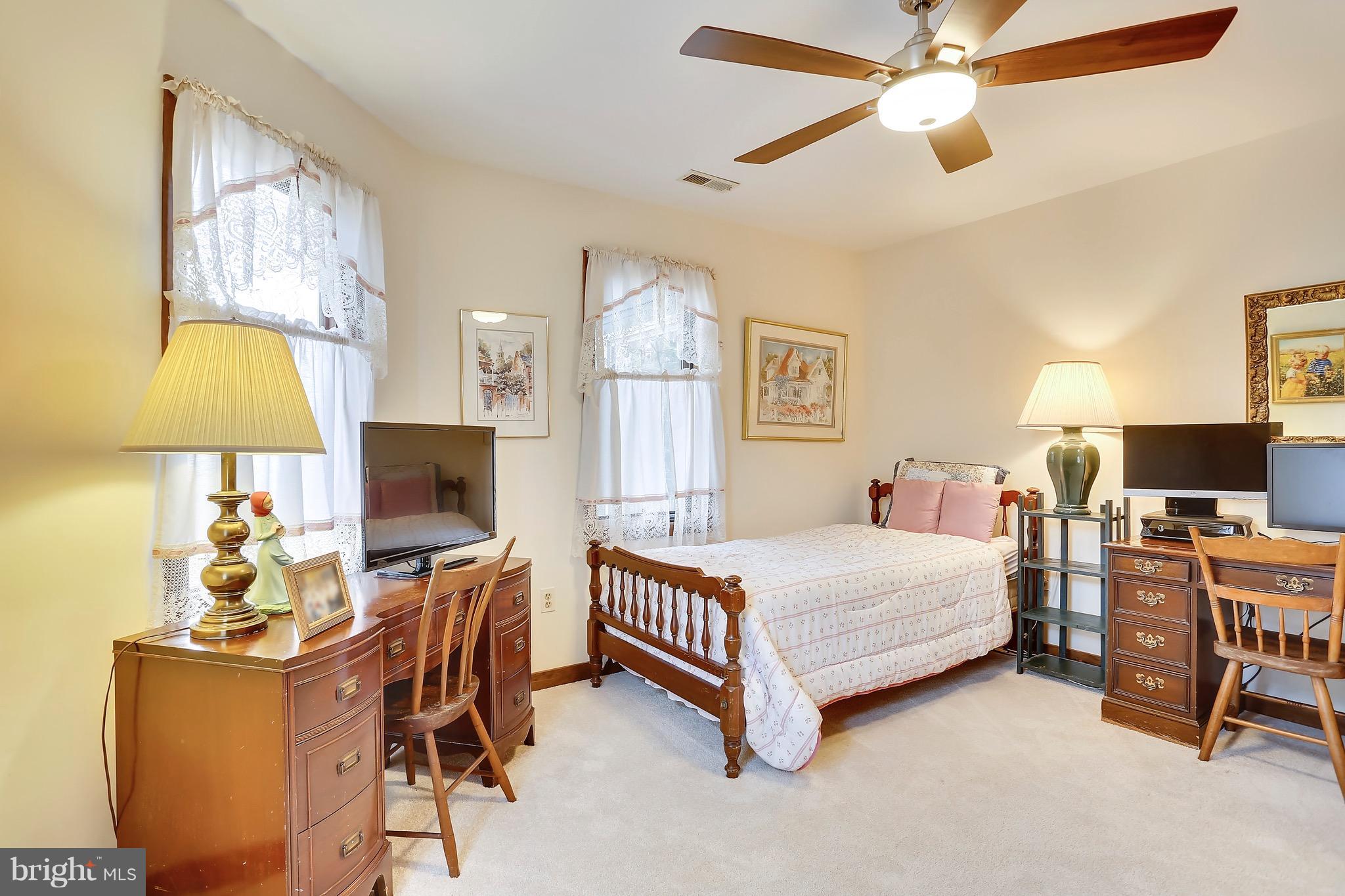 124 Edgehill Road Annapolis, MD 21405 - Photo 18 of 30 Bedroom #4