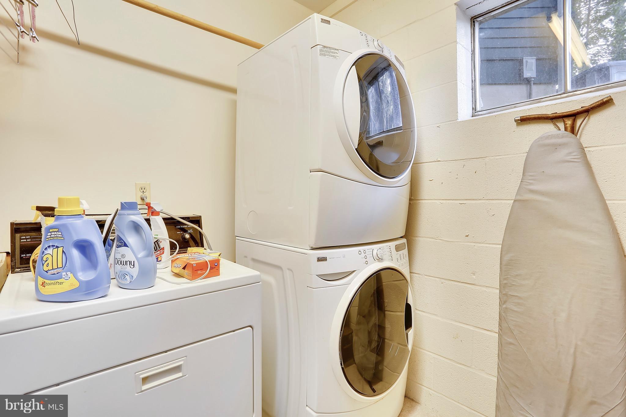 124 Edgehill Road Annapolis, MD 21405 - Photo 20 of 30 Laundry Room