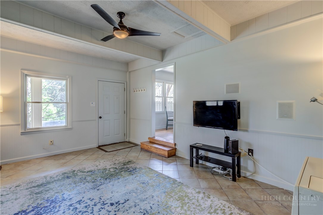 129 J L Norris Drive Boone, NC 28607 - Photo 19 of 35