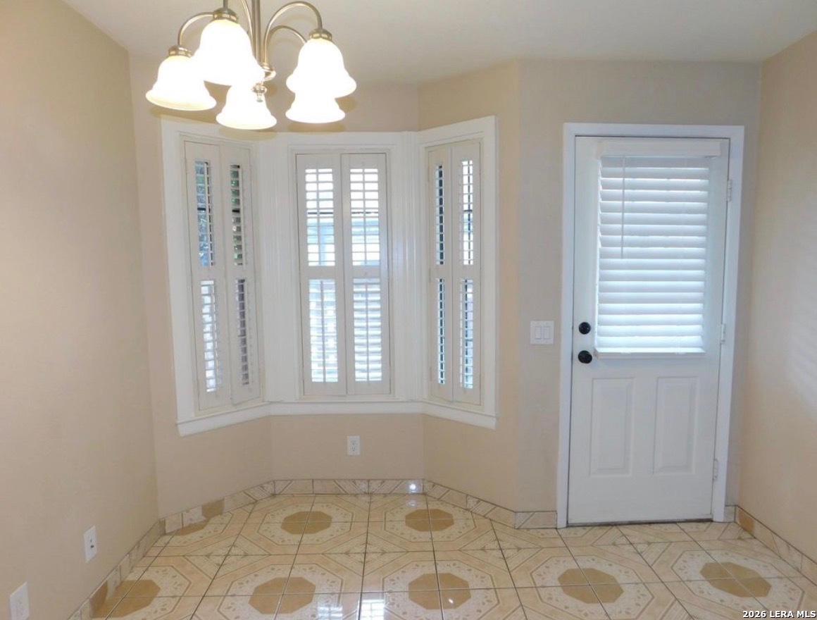 5359 Fredericksburg Road, Unit 302 San Antonio, TX 78229 - Photo 10 of 16