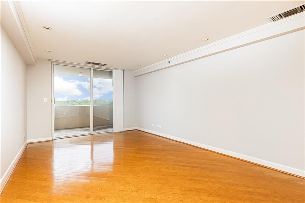 1501 Clairmont Road, Unit 1525 Decatur, GA 30033 - Photo 5 of 26 a view of an empty room