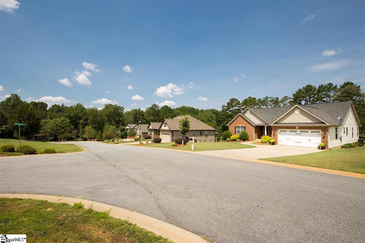 420 Mellow Way Greer, SC 29651 - Photo 34 of 36