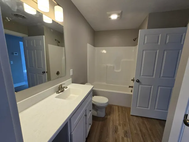 $237,000 | 500 East State Road, Hastings, MI 49058