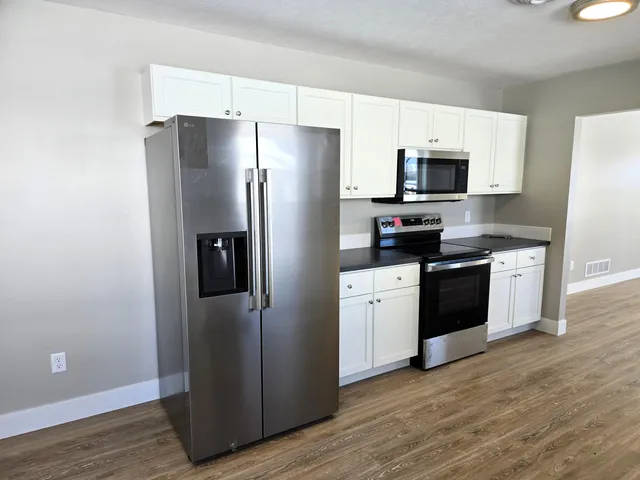 $237,000 | 500 East State Road, Hastings, MI 49058