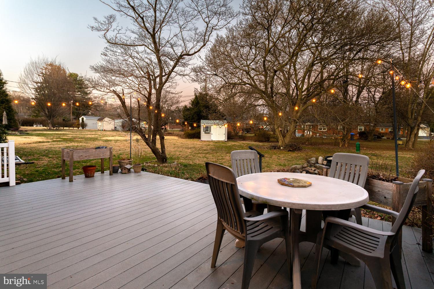 341 Maxson Road Lancaster, PA 17601 - Photo 25 of 32 a balcony with table and chairs