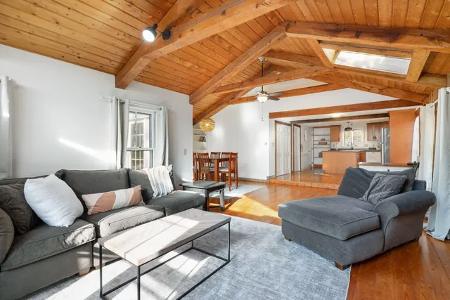 $1,399,000 | 251 Woods Hole Road, Falmouth, MA 02543