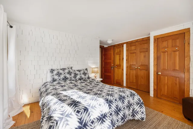 $1,399,000 | 251 Woods Hole Road, Falmouth, MA 02543