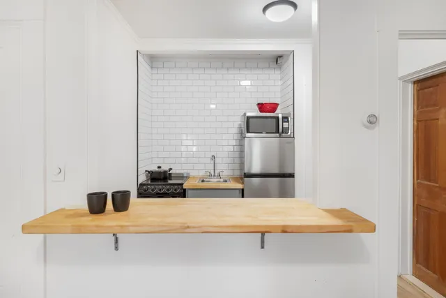 $1,399,000 | 251 Woods Hole Road, Falmouth, MA 02543