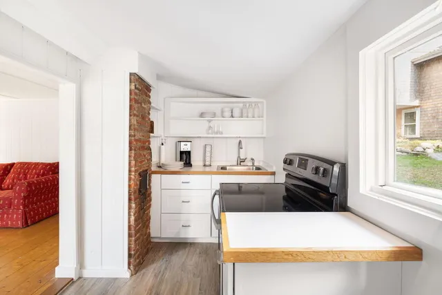 $1,399,000 | 251 Woods Hole Road, Falmouth, MA 02543