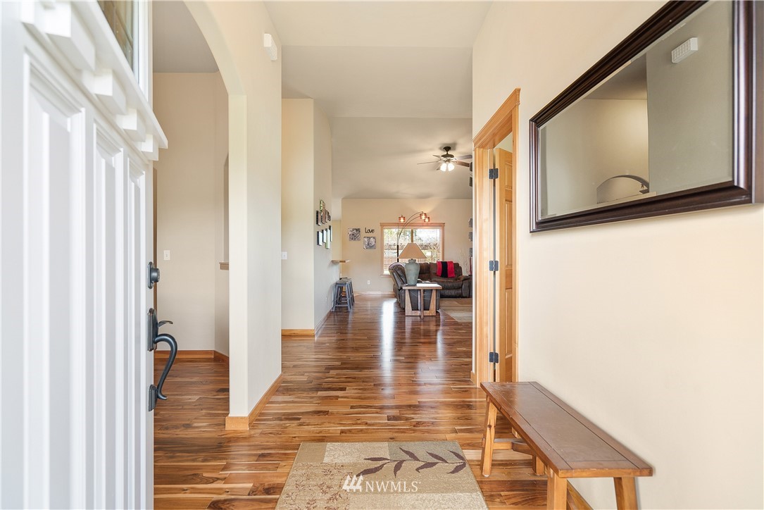9404 James Road Southwest Rochester, WA 98579 - Photo 14 of 40 Gallery Image 14