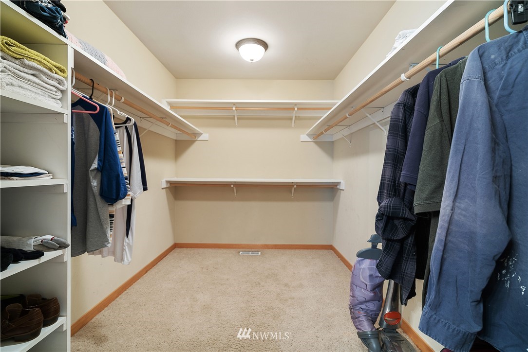 9404 James Road Southwest Rochester, WA 98579 - Photo 31 of 40 Gallery Image 31