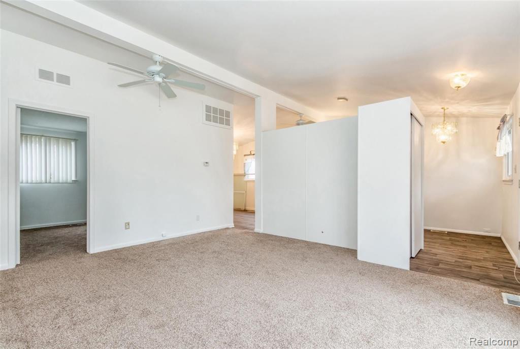 5109 South Gulley Road Dearborn Heights, MI 48125 - Photo 4 of 22