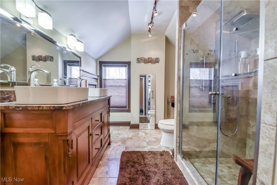 4267 Bluestone Road South Euclid, OH 44121 - Photo 21 of 33 2nd floor