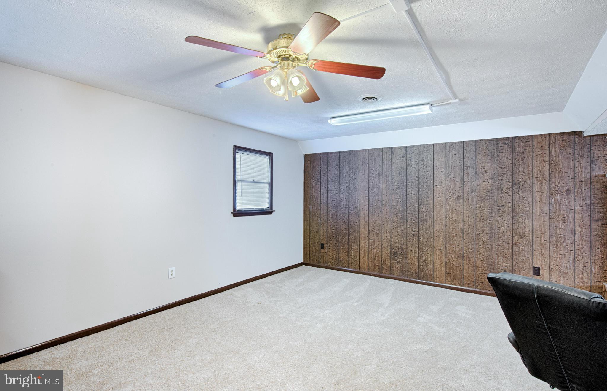 540 Beards Hill Road Aberdeen, MD 21001 - Photo 21 of 30 Family Room