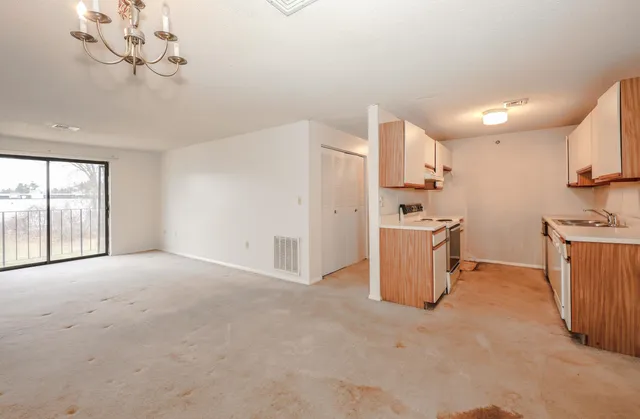 $260,000 | 434 Abbott Farm Lane, Unit 434, Hudson, NH 03051