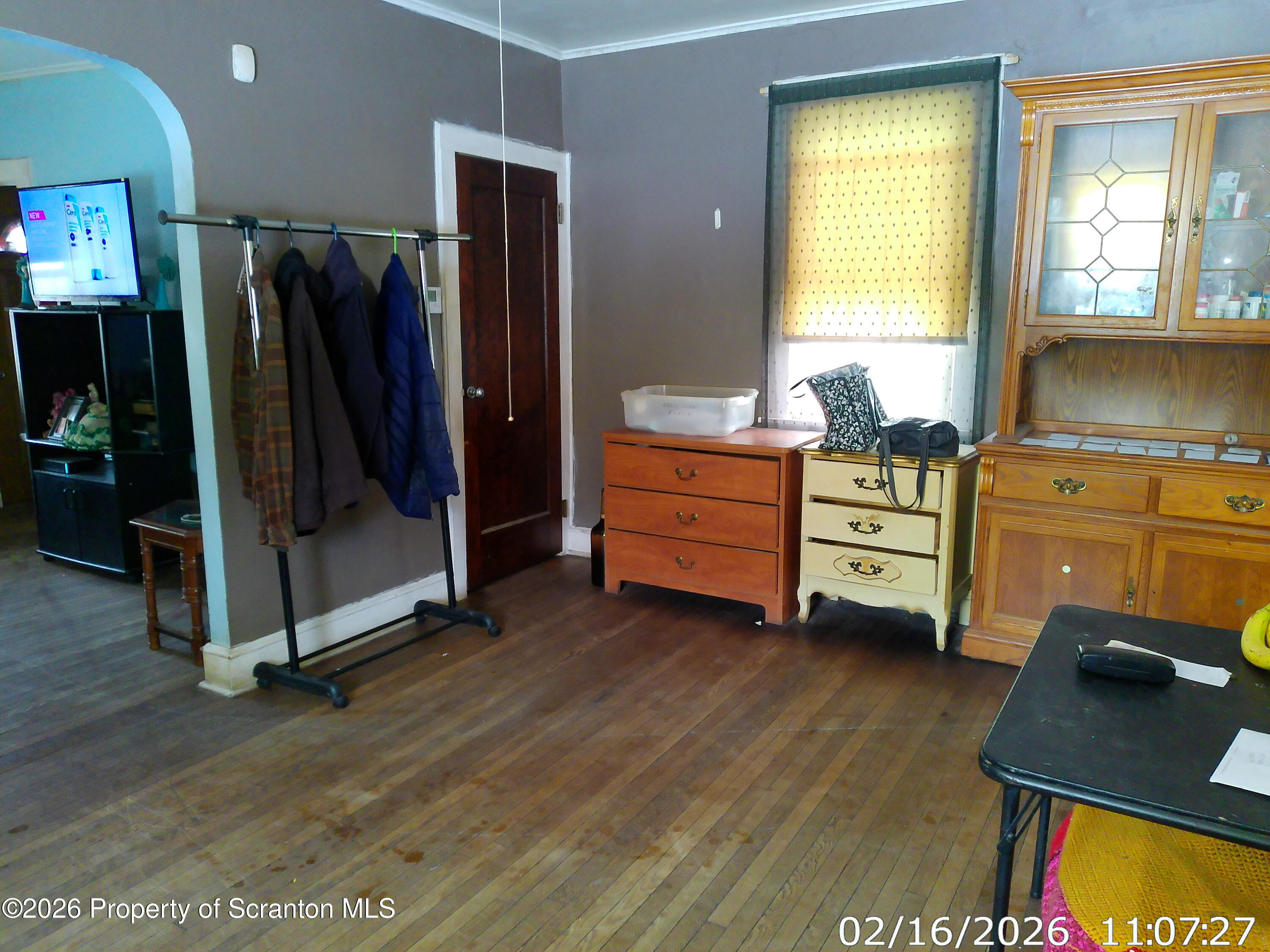 319 South 9th Avenue Scranton, PA 18504 - Photo 7 of 49