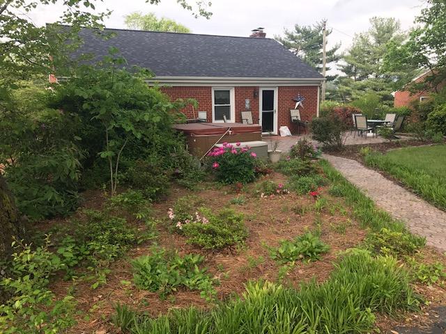 7003 Plantation Road Roanoke, VA 24019 - Photo 42 of 46 Walkway