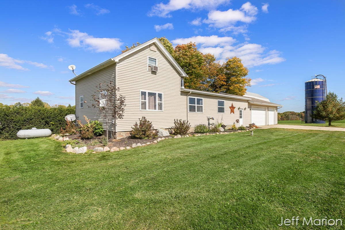 2774 Croel Road Ionia, MI 48846 - Photo 1 of 40 IMG_1000