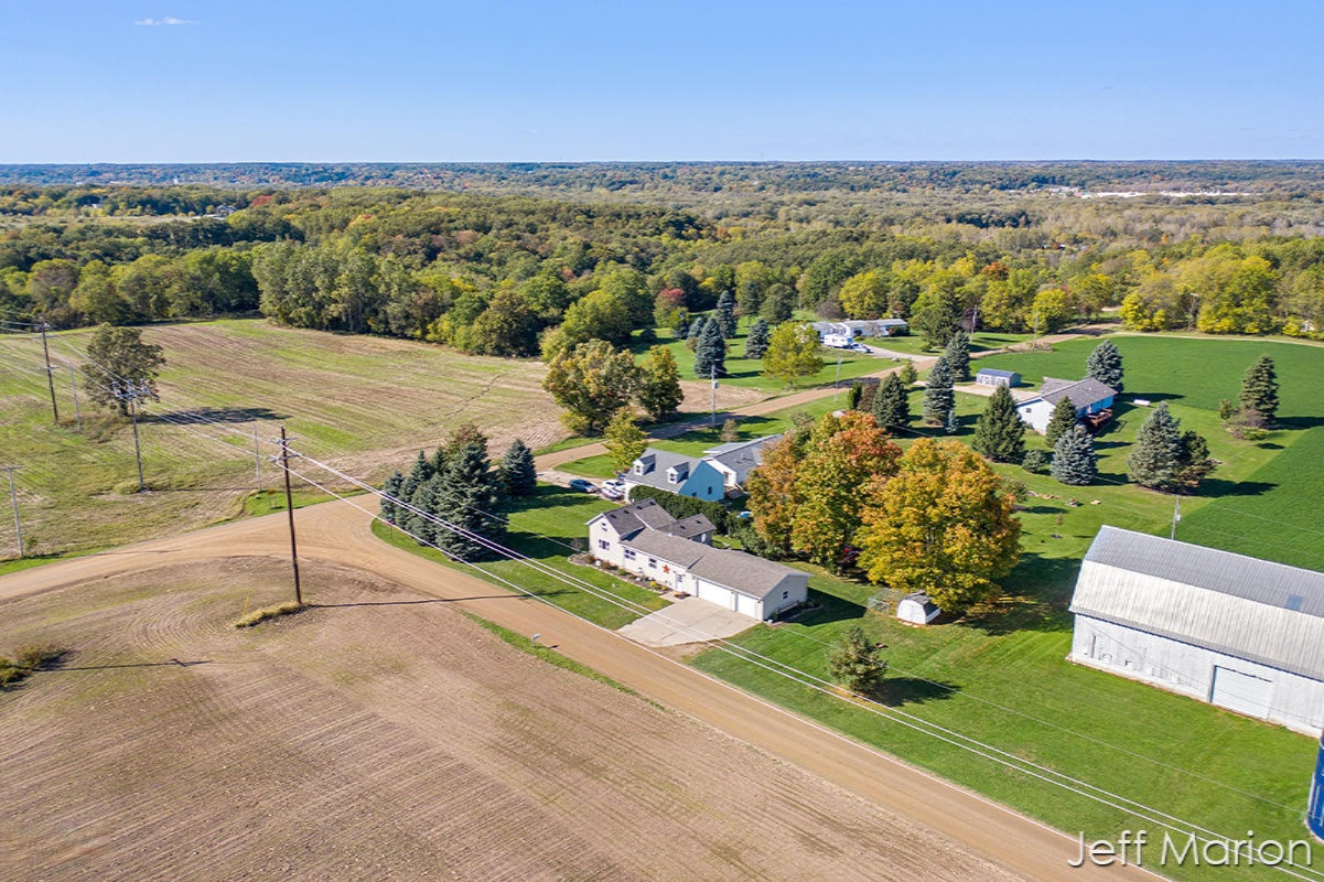 2774 Croel Road Ionia, MI 48846 - Photo 37 of 40 IMG_1035