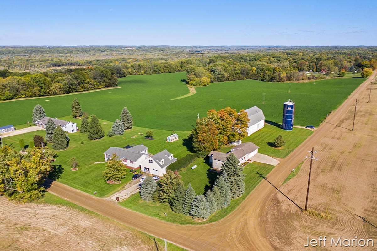 2774 Croel Road Ionia, MI 48846 - Photo 39 of 40 IMG_1039