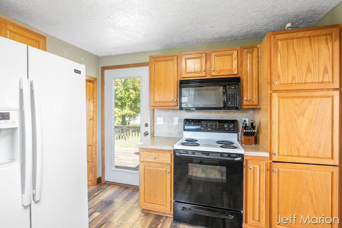 2774 Croel Road Ionia, MI 48846 - Photo 10 of 40 IMG_1009