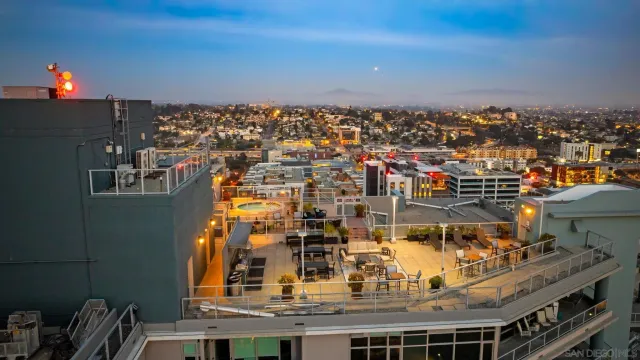 $7,490 | 1080 Park Boulevard, Unit 1702, San Diego, CA 92101