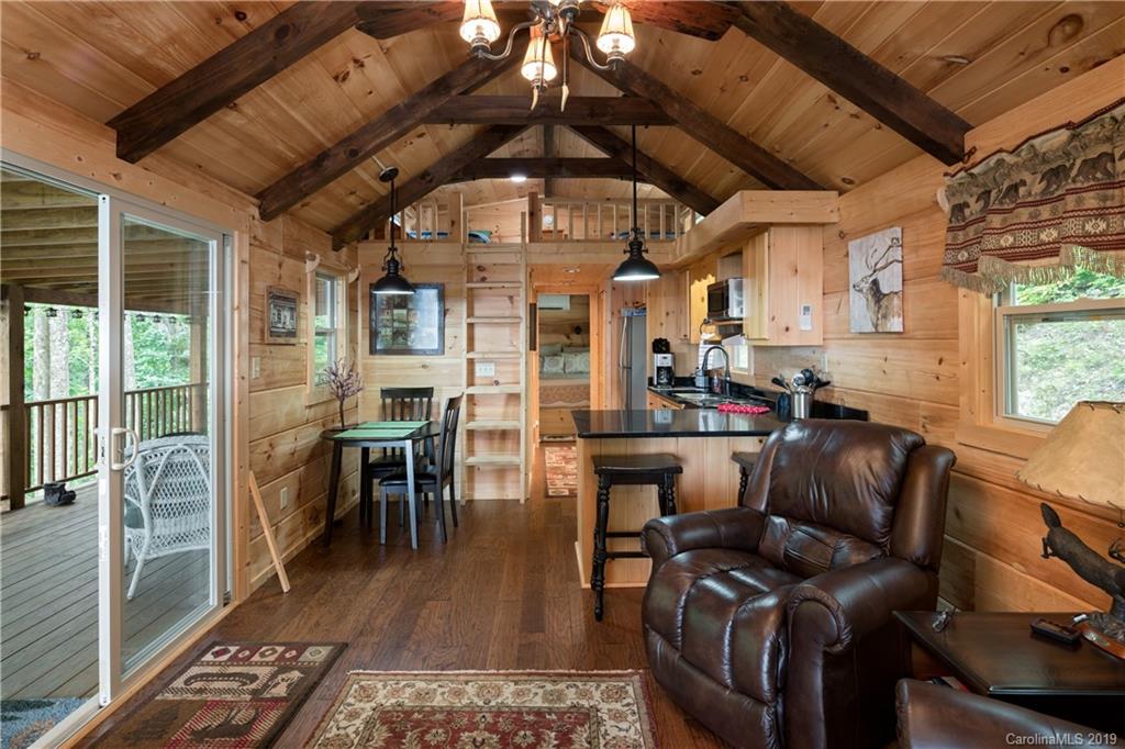 1004 Rector Branch Road Marshall, NC 28753 - Photo 9 of 19 Gallery Image 9
