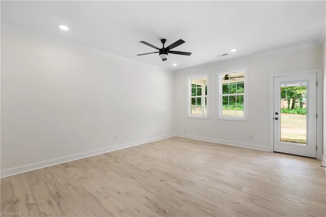 $329,900 | 512 Carolina Avenue, Yadkinville, NC 27055