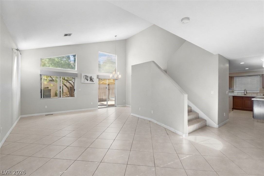 121 Golf Range Street Las Vegas, NV 89145 - Photo 5 of 26