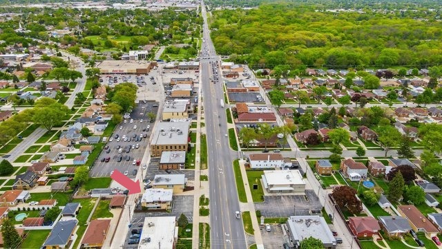 10550 West Cermak Road Westchester, IL 60154 - Photo 38 of 43 an aerial view of multiple house