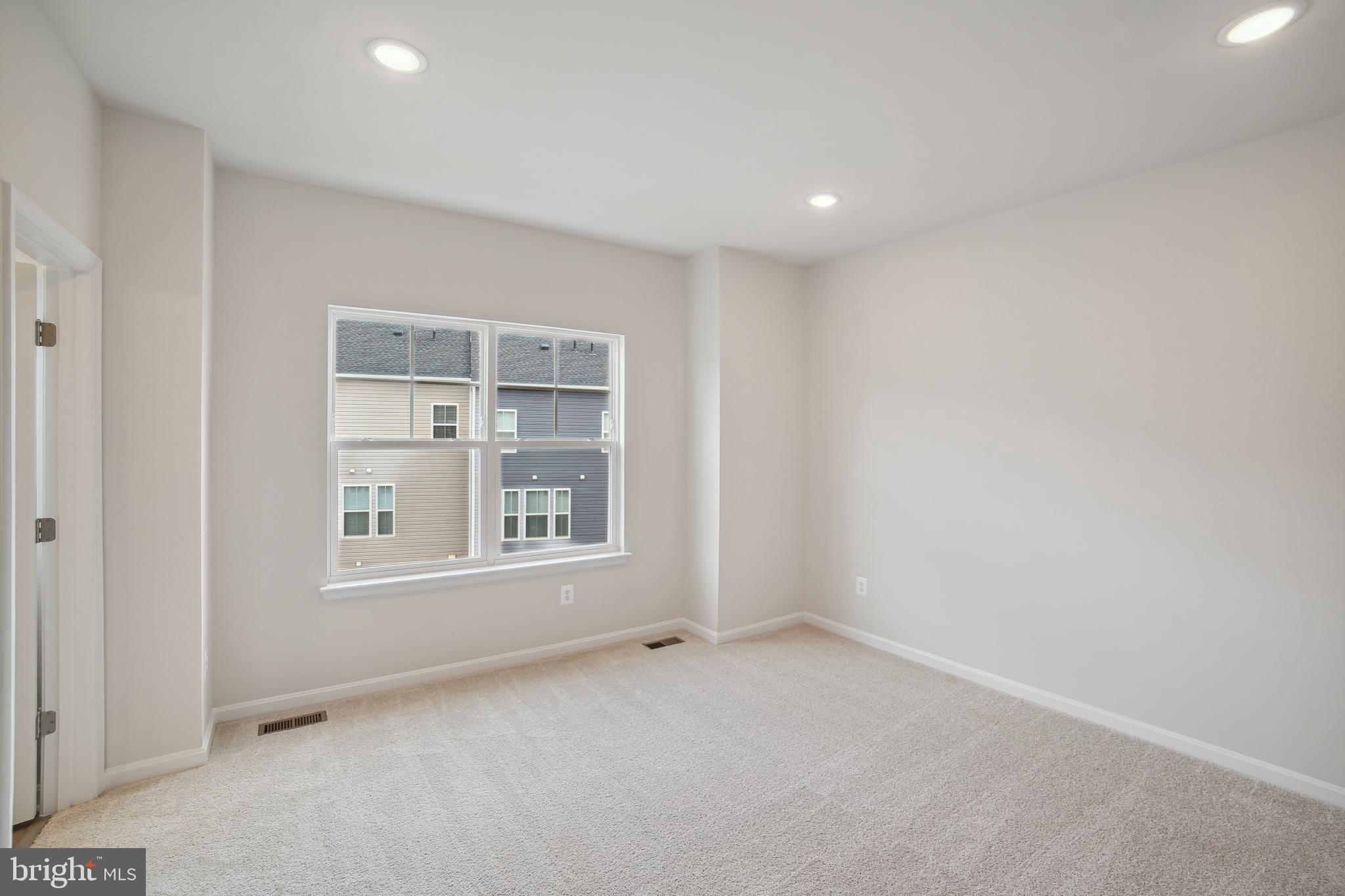 2513 Gatwick Lane Frederick, MD 21701 - Photo 11 of 14 an empty room with a window