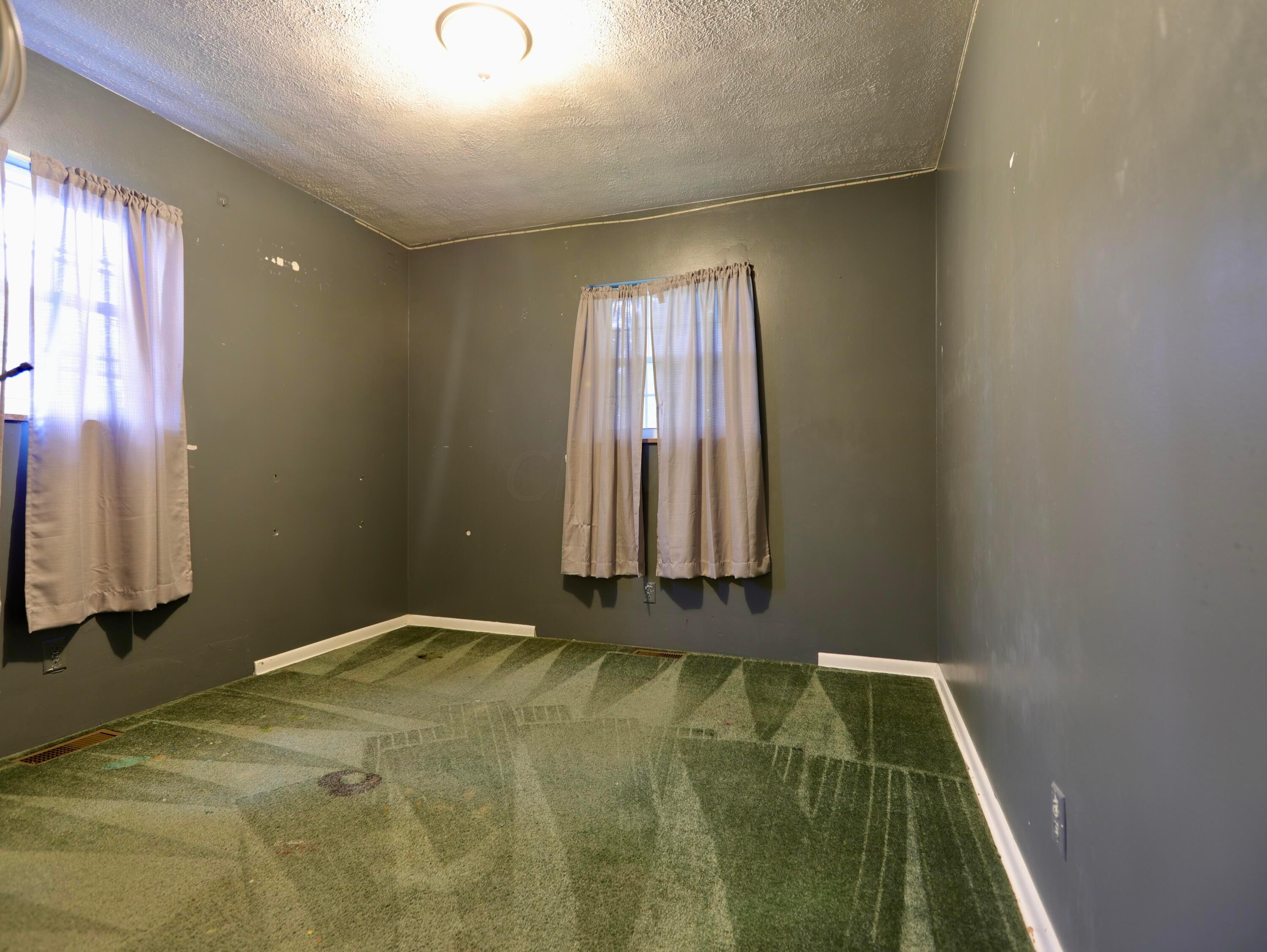 504 Johnson Road, Unit 561/13 Chillicothe, OH 45601 - Photo 9 of 14 9. bedroom2
