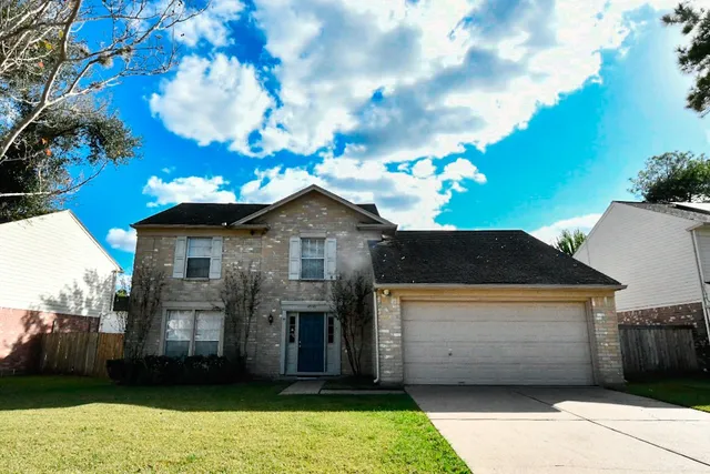 $1,925 | 4530 Texas Trail, Sugar Land, TX 77479