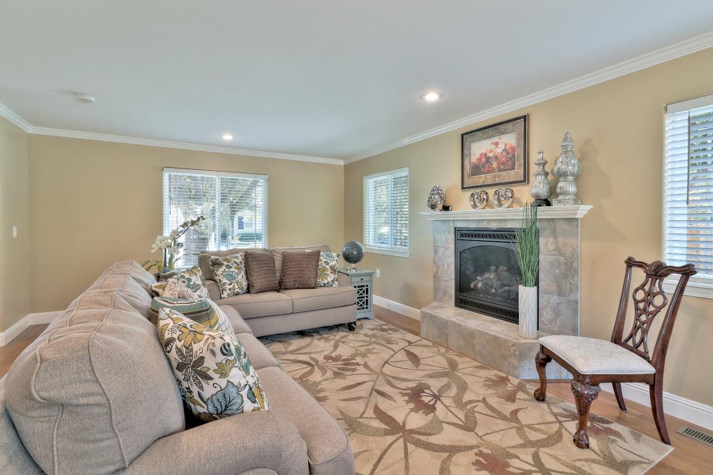 9080 Ridgeway Drive Gilroy, CA 95020 - Photo 8 of 42 Gallery Image 8
