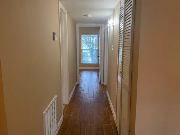 $1,650 | 5550 North Braeswood Boulevard, Unit 134, Houston, TX 77096