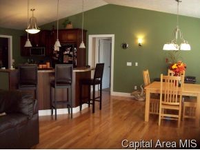 2002 Deerfield Road Chatham, IL 62629 - Photo 3 of 9 Gallery Image 3