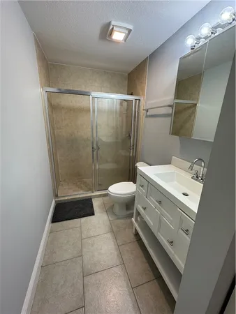 $2,000 | 2390 Vero S Circle Southwest, Unit 6, Vero Beach, FL 32962