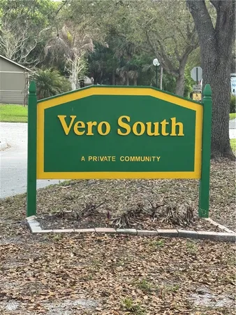 $2,000 | 2390 Vero S Circle Southwest, Unit 6, Vero Beach, FL 32962