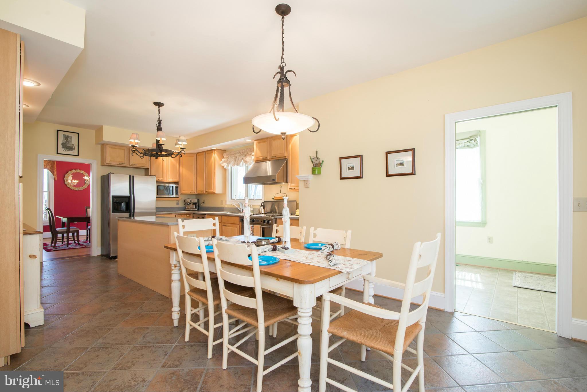 399 River Road Shepherdstown, WV 25443 - Photo 14 of 30 Interior (General)