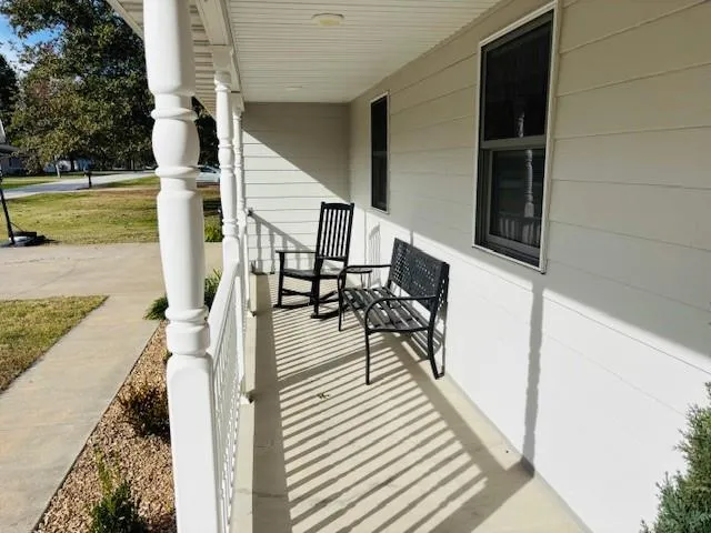 $245,000 | 200 West Lexington Drive, Girard, KS 66743